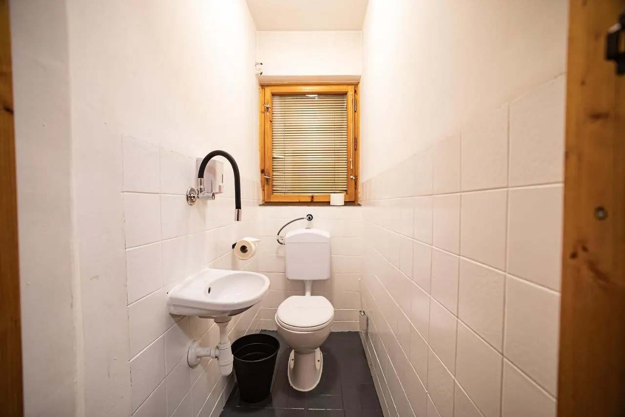 Chlabowkowe Izdebki Otel Zakopane 0*,  Polonya